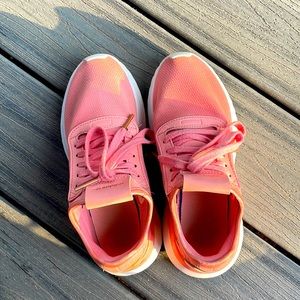 Brand Adidas color pink and gold have been used very cozy little dirty.